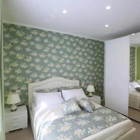 Affittacamere Erica With Sea View Guest house